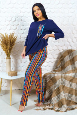Костюм женский, цвет синий бежевый красный