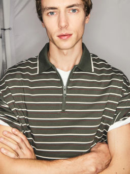 Футболка на молнии в полоску / Zarina