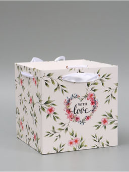Цена за 5 шт. Коробка - переноска подарочная для цветов «С любовью», 19×19×19 см, с лентами