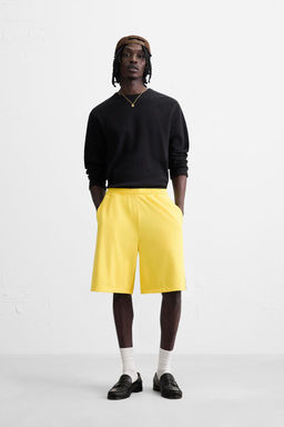 OPEN KNIT TEXTURED TECHNICAL BERMUDA SHORTS