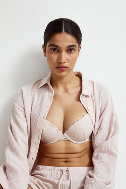 Sujetador push-up de encaje