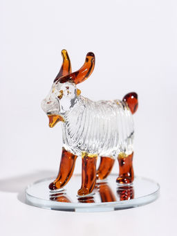 Фигурка стеклянная «Козлик на зеркале», 6,2 см