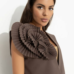 Жилет свободного кроя Жду продолжения (brown) - Charutti фото 3