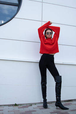 Джемпер вязаный оверсайз с длинным рукавом алый - Fly фото 3