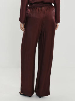 Широкие брюки из вискозы / Zarina