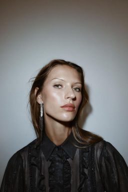 SEMI-SHEER SHIRT WITH RUFFLES AND BEADS - Zara фото 5