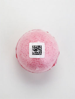 Бомбочка для ванны «Моменты нежности», аромат розы, 120 г, Чистое счастье