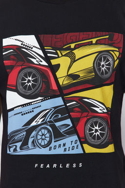 Siyah Araba Bask?l? Oversize/Genis Kesim T-Shirt TMNSS24TS00205