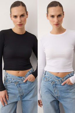 Siyah-Beyaz 2li Paket Fitted/Vucuda Oturan Bisiklet Yaka Crop Fitilli Esnek Orme Bluz TWOAW22BZ0331