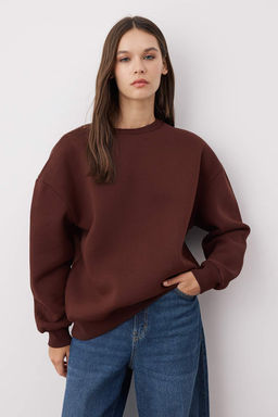 Koyu Kahverengi Oversize/Rahat Kesim Bisiklet Yaka Kal?n/Ici polarl? Orme Sweatshirt TWOAW24SW00102