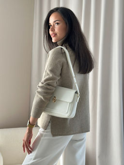 Свитер Чао (песочный) One Size