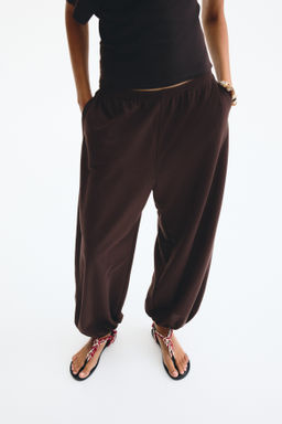 Joggers con pernera globo - H&m фото 3