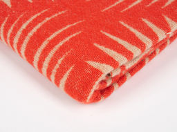 Одеяло п/шерсть 30% 140*200 "Снежинка" пл 420 красный (Россия)