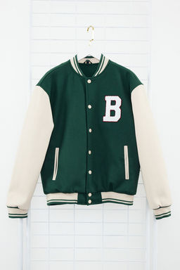 TRENDYOL MAN Siyah Unisex Regular Fit Bomber Yaka Kolej K?sl?k Mont TMNAW24MO00017 - Trendyolmilla фото 14