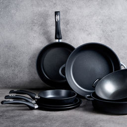 Сковорода блинная с тефлоновым покрытием д26см Классик, h2см, s0,3см, ручка из термостойкого пластика (Россия) - Домашняя мода фото 6