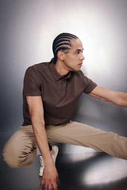 Standart Fit Polo Yaka Sporcu K_sa Kollu Ti__rt