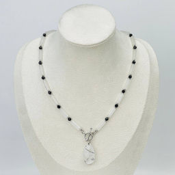 Колье из Кварца с Турмалином и Шпинели 44 см