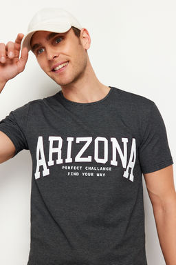 TRENDYOL MAN Siyah Regular/Normal Kesim Dokulu Yaz? Bask?l? T-Shirt TMNSS24TS00199 - Trendyolmilla фото 3