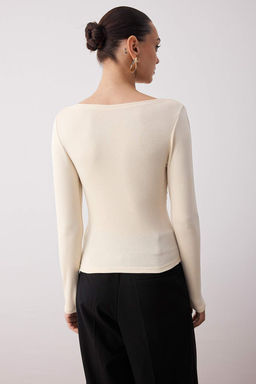 Siyah Fitted/Vucuda Oturan Asimetrik yaka Detayl? Yumusak Kumasl? Esnek Orme Bluz TWOAW26BZ00088 - Trendyolmilla фото 4