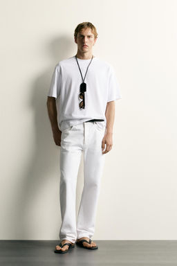 CAMISETA RELAXED FIT BORDADO / Blanco