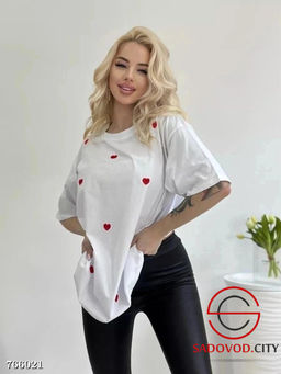 Футболка оверсайз с принтом сердечки - Bruno фото 4
