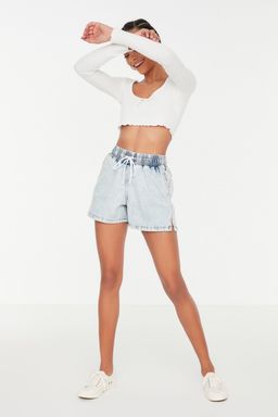 TRENDYOLMILLA Ac?k Mavi Baglama Detayl? Denim Sort TWOSS21SR0388 фото 8