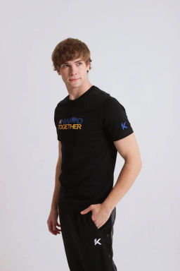 Футболка Anta ONWARD KOGETHER