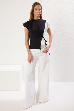 Siyah*001 Pilise ve Baglama Detayl? Relaxed/Rahat Kal?p Orme Bluz TWOSS25BZ00094