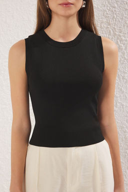 Siyah*001 Crop Basic Ince Bluz TWOSS22BZ1173