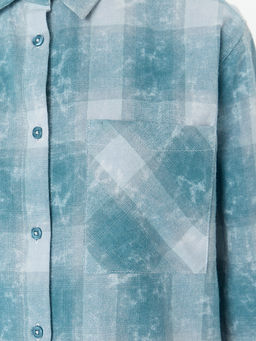 Рубашка женская голубая в клетку