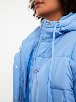 Kad?n Kap??onlu D?z ?i?me Mont