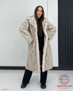 Шуба женская с искусственным мехом