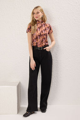 Trendyolmilla Lacivert Burumcuk/Dokulu Dik Yaka Bask?l? Orme Bluz TWOSS25BZ00396  фото 2