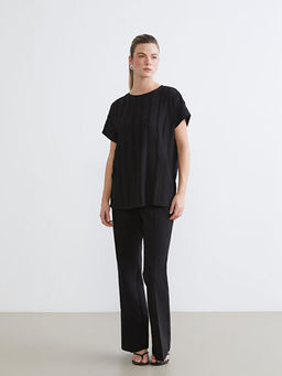 Bisiklet Yaka Dokulu Bluz