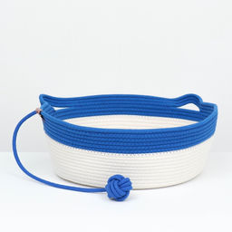 Экологичный лежак для животных (хлопок+рогоз), 45 х 37 х 16 см, вес до 25 кг, бело-синяя - Пижон фото 2