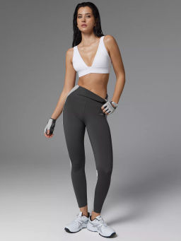 Спортивный топ-бра с широкими лямками - NEVERLATE фото 3