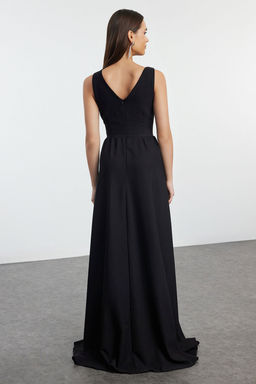 Siyah Fiyonk Detayl? Dokuma S?k Uzun Abiye & Mezuniyet Elbise TPRAW25AE00009