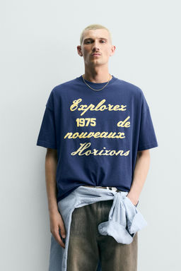CAMISETA  BORDADO ESTAMPADO COMBINADOS / Marino