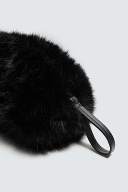 SHEEPSKIN CLUTCH HARRY LAMBERT FOR ZARA X DISNEY  фото 3