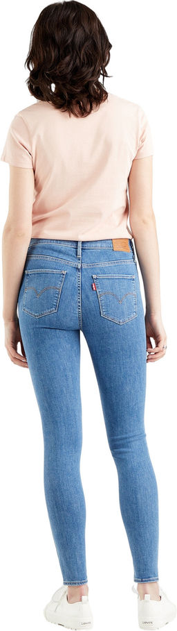 Джинсы женские