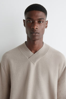 JERSEY DE LANA A RAYAS CON CUELLO DE PICO - H&m фото 8