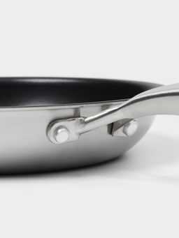 Сковорода 3Ply Hanna Knövell, d=24 см, h=5 см, толщина 2.2 мм, индукция, антипригарное покрытие, нержавеющая сталь