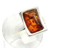 Кольцо Прямоугольник 12*15мм с янтарем C925 цв.коньячный размер 17, 4г