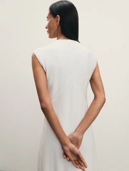 Асимметричное платье из вискозы и льна с разрезом / Zarina  фото 11