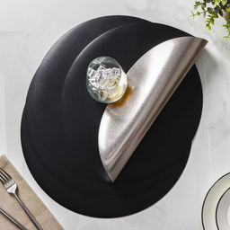 Набор салфеток сервировочных на стол Доляна Спутник, d=38 см, 4 шт, двусторонние, цвет металлический/чёрный