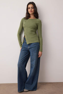 Haki Dugmeli Bisiklet Yaka Vucuda Oturan Fitilli Esnek Orme Bluz TWOAW26BZ00104