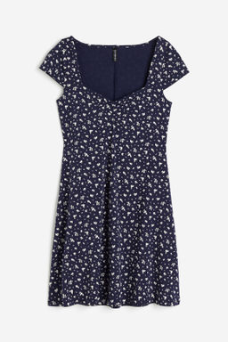 Vestido de punto con mangas japonesas