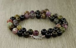 Турмалин (Индия), круглые бусины 9мм, бусы длиной 46см