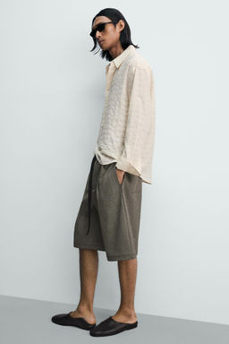 BERMUDA CARGO RELAXED WIDE FIT / Tostado oscuro