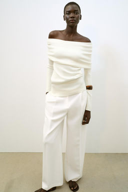 JERSEY PUNTO OFF SHOULDER / Blanco